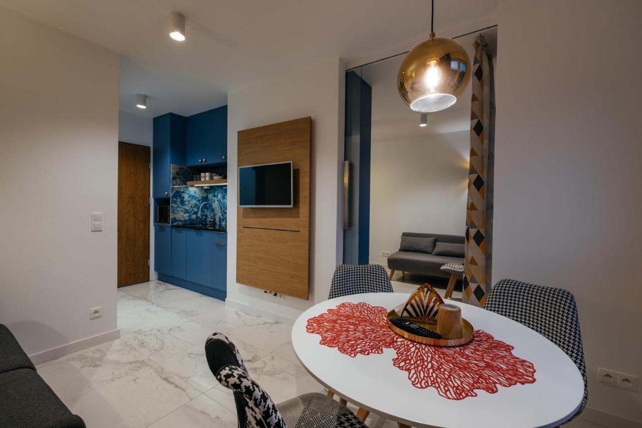 Apartment Bluemint Debina Przy Plazy